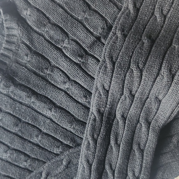 Urban renewal cropped cable knit sweater - Picture 2 of 4